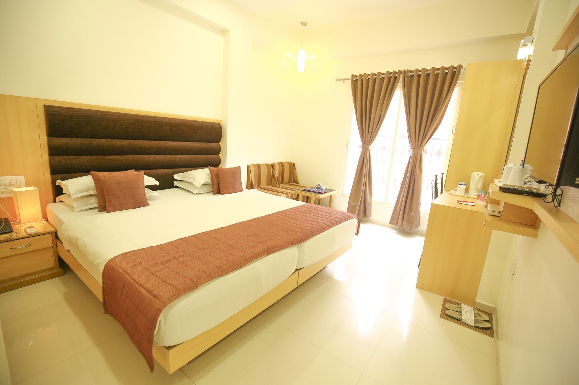 Oyo 8758 Hotel Swagatam Ahmedabad Luaran gambar